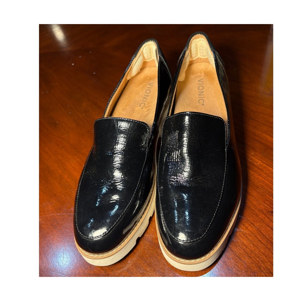 Vionic Womens Black Patent Leather Suede Heel Lug Sole Platform Loafers Size 8.5 - Picture 10 of 13